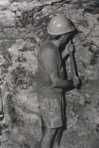 Johno mining at White Cliffs Opal Field